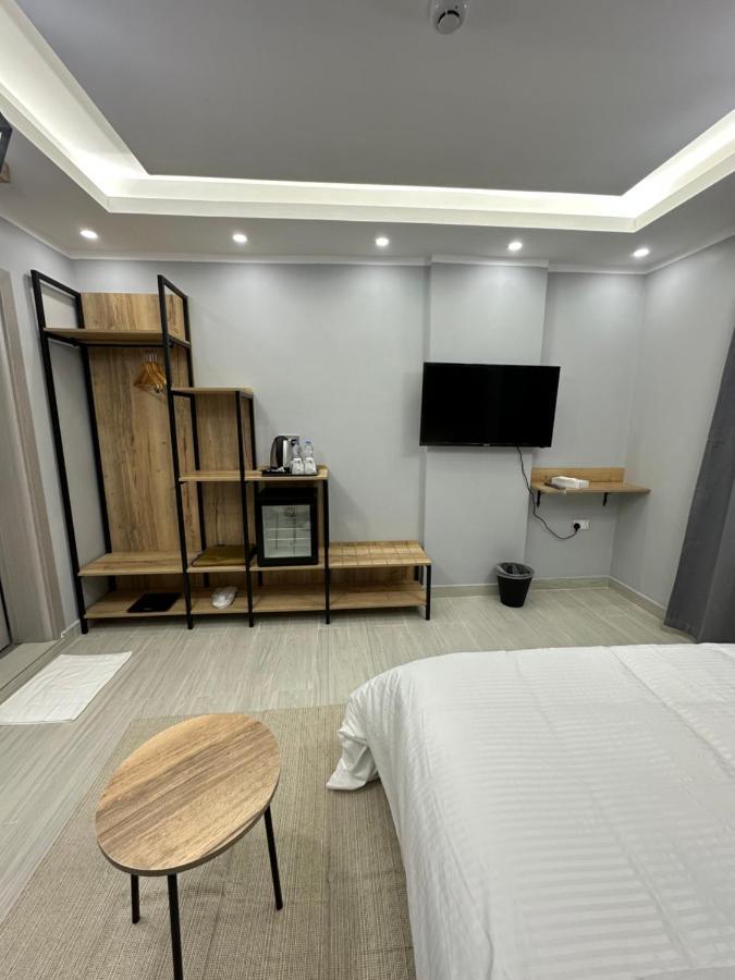 Blue Rose Hotel Al Amarat Dış mekan fotoğraf